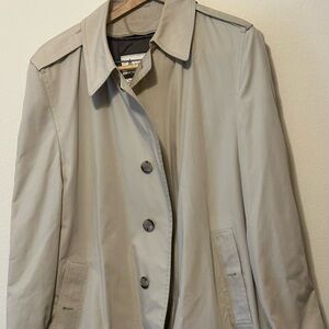 The Vintage London Fog Maincoats Zip Out Liner Men's 44 Inches Long Trench Coat